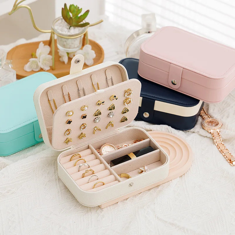 Portable Leather Jewellery Box – Organiser for Earrings, Bracelets, Necklaces & Rings