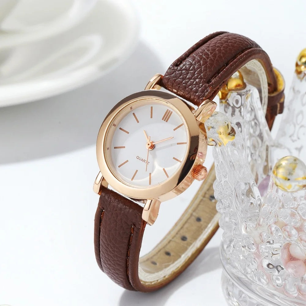 Women’s Fashion Small Dial Watch Casual Quartz Wristwatch with Leather Band