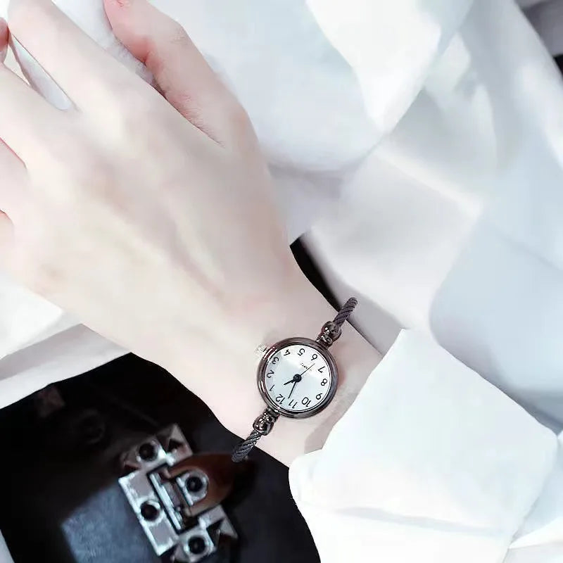 Women’s Small Bangle Bracelet Watch – Stainless Steel Retro Quartz Wristwatch
