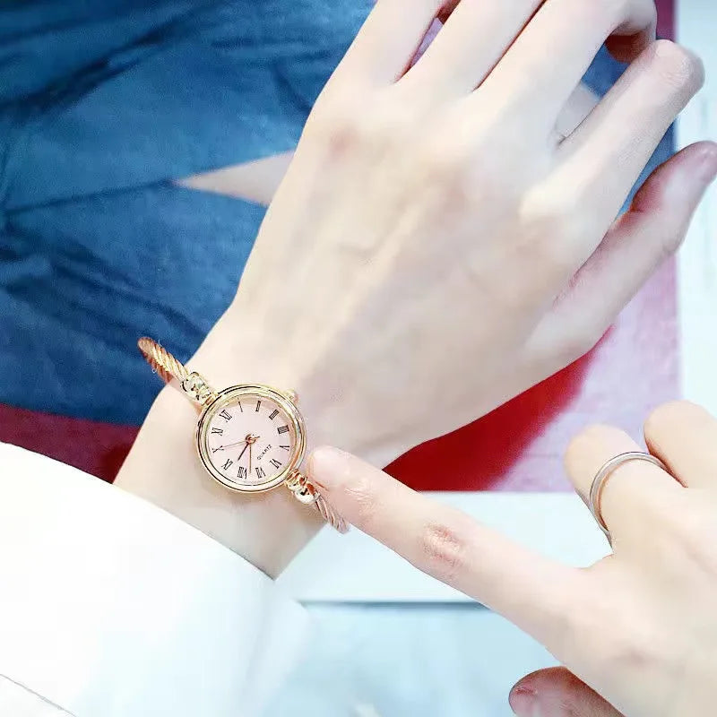 Women’s Small Bangle Bracelet Watch – Stainless Steel Retro Quartz Wristwatch