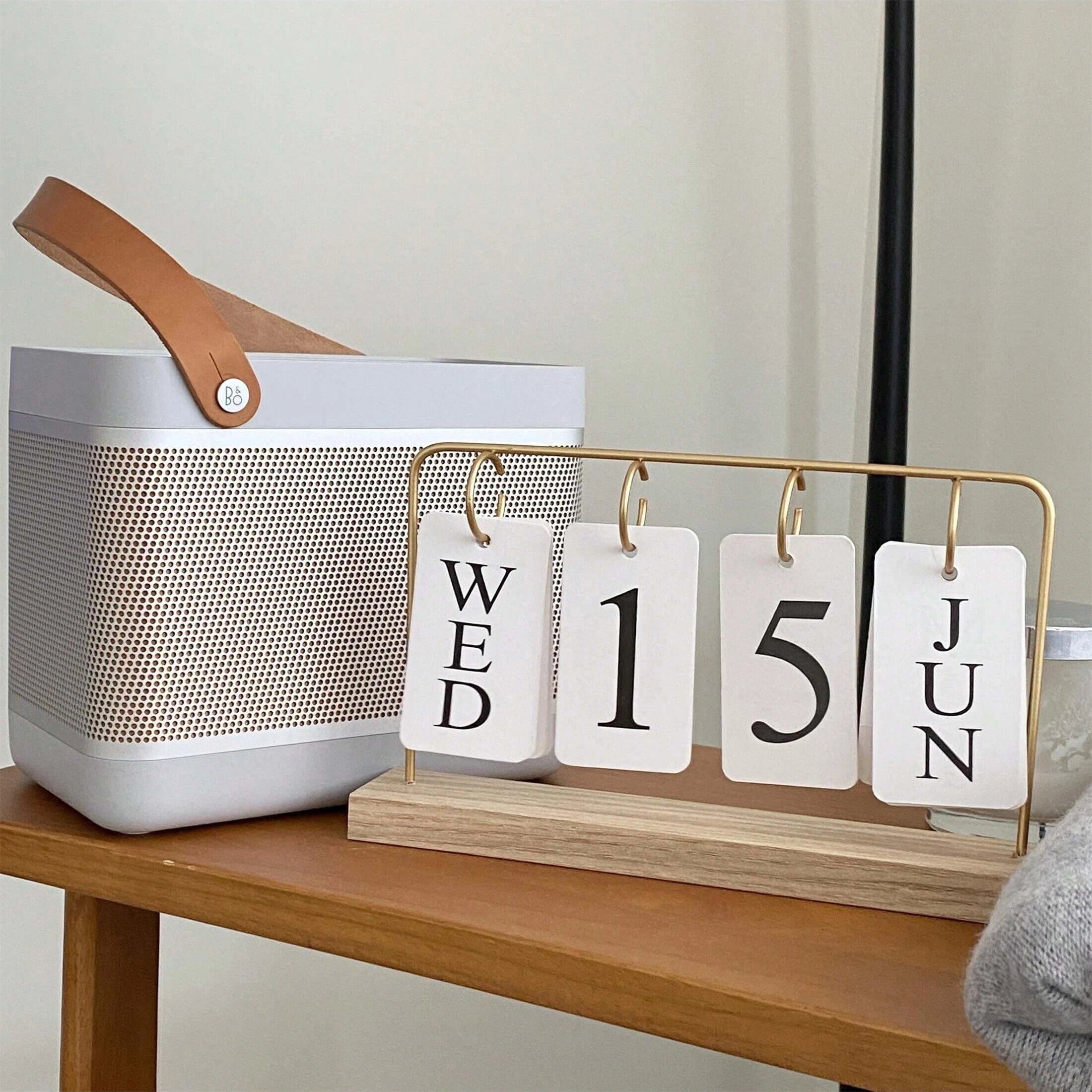 Creative Mini DIY Desktop Calendar – Cute Desk Decoration & Home Decor